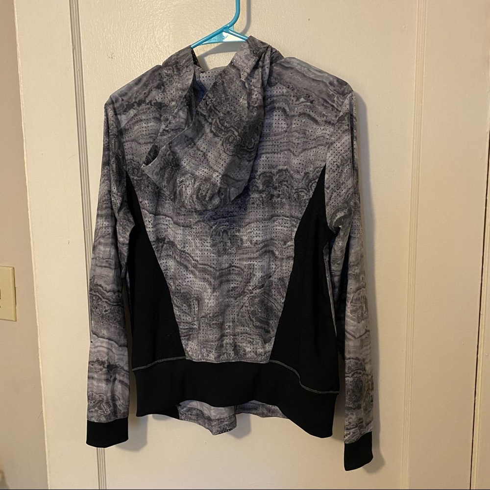 Marble Design Workout Jacket - Picture 4 of 6